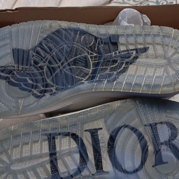 Dior air Jordan - Picture 3 of 4